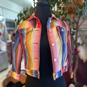 Wrangler x Lainey Wilson Youth Rainbow Stripe Denim Jacket – M